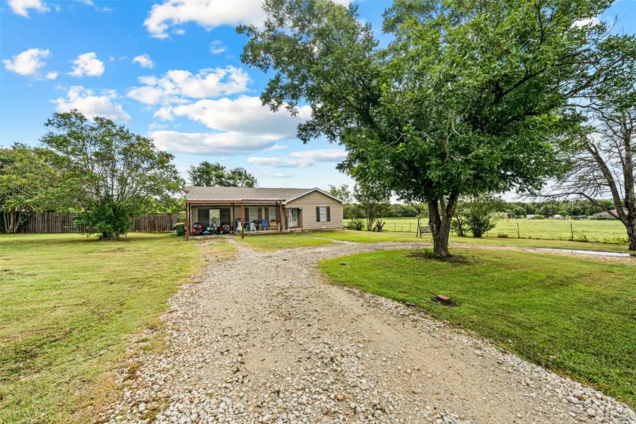 309 S Fairpark Street, Riesel, TX 76682 - #3