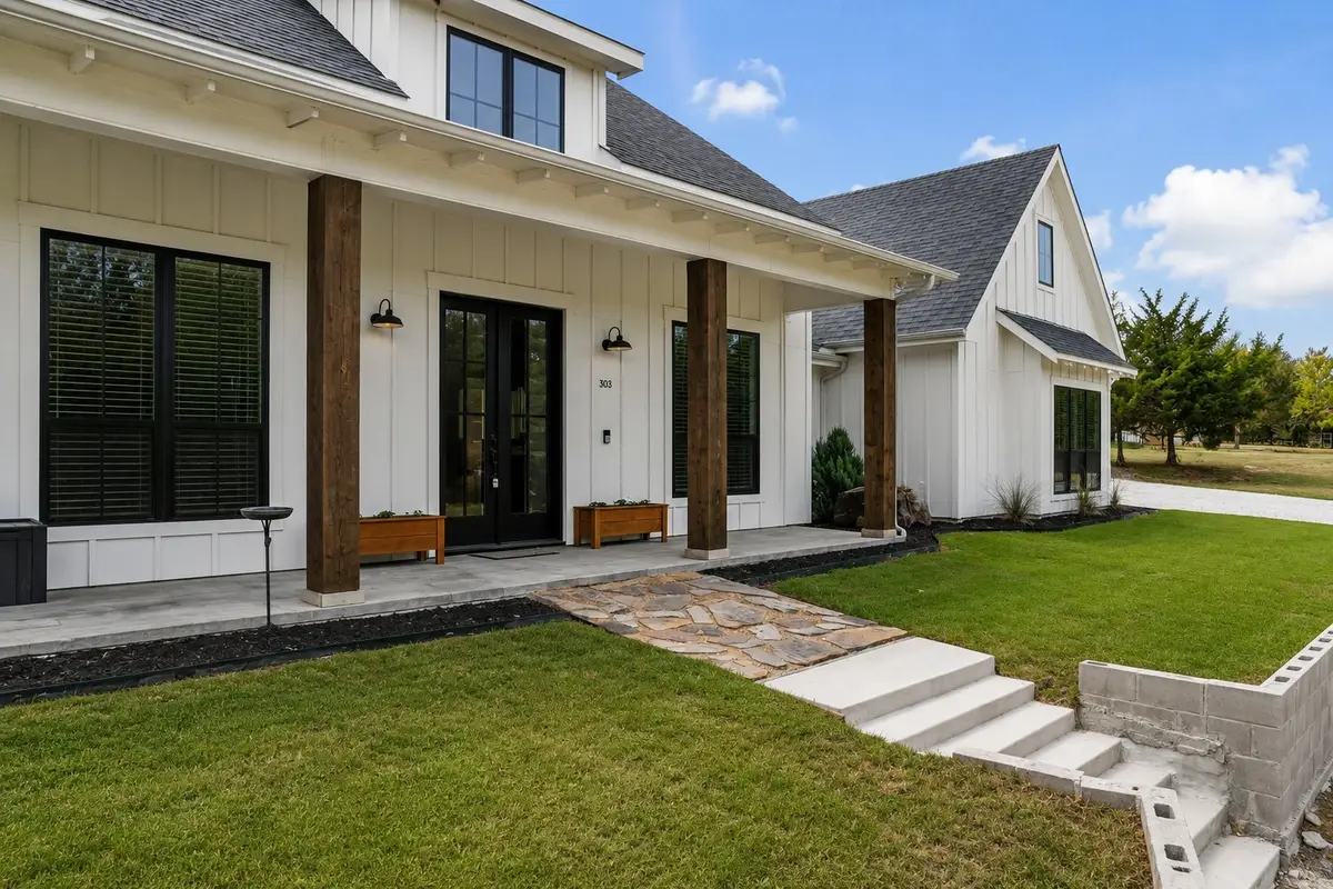 303 Cates Road, Van Alstyne, TX 75495 - #1