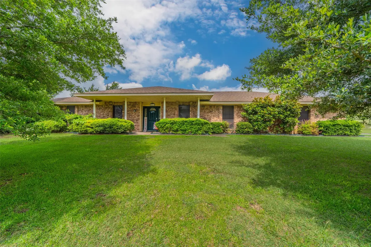 5011 Springbrook Drive, Midlothian, TX 76065 - #1