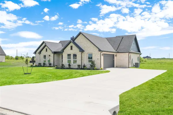 620 Alondrita Street, Celeste, TX 75452