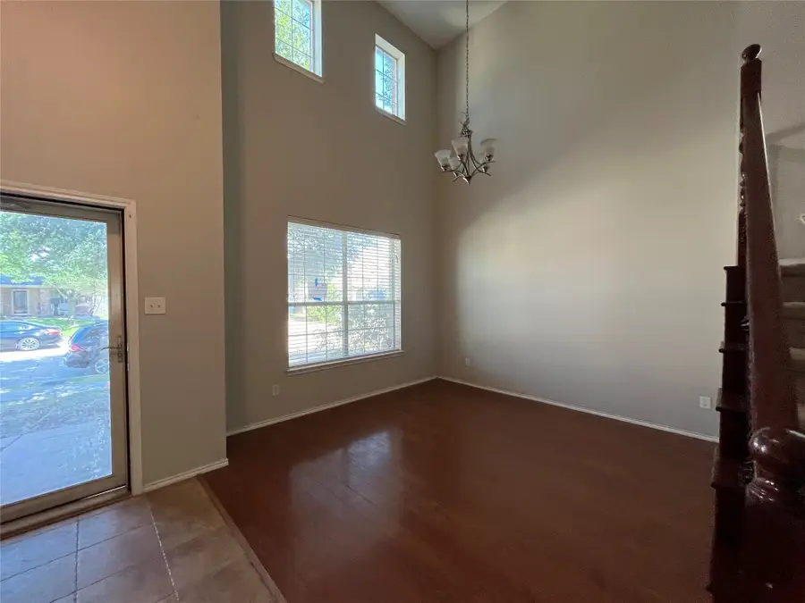 2011 New Braunfels, Forney, TX 75126 - #3