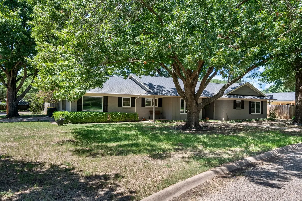 201 Delmore Drive, Hillsboro, TX 76645 - #1