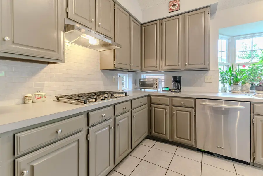 2206 S Branch Drive, Arlington, TX 76001 - #3