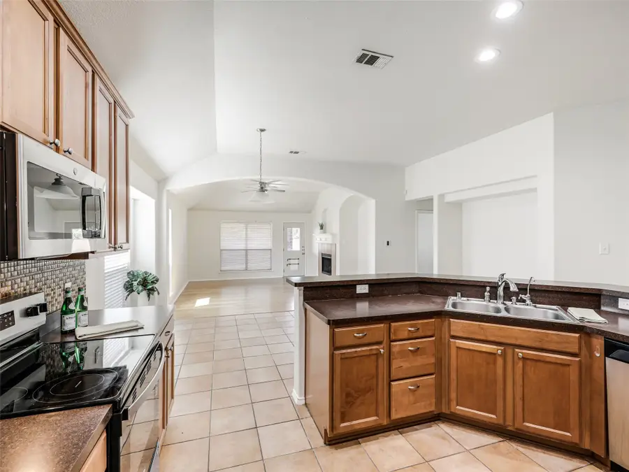 414 Dartmoor Drive, Celina, TX 75009 - #2