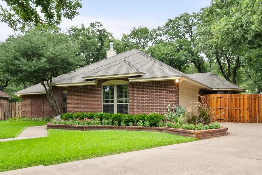 2403 Oak Shadow Court, Arlington, TX 76017 - #2