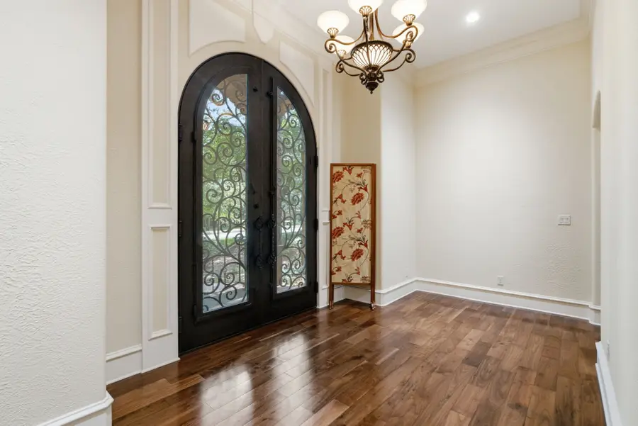 2030 Equestrian Lane, Tyler, TX 75703 - #2