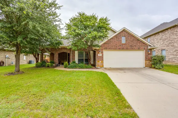 812 Valley Ridge Road, Burleson, TX 76028
