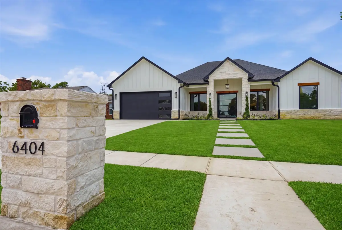 6404 Camp Bowie Boulevard, Fort Worth, TX 76116 - #1