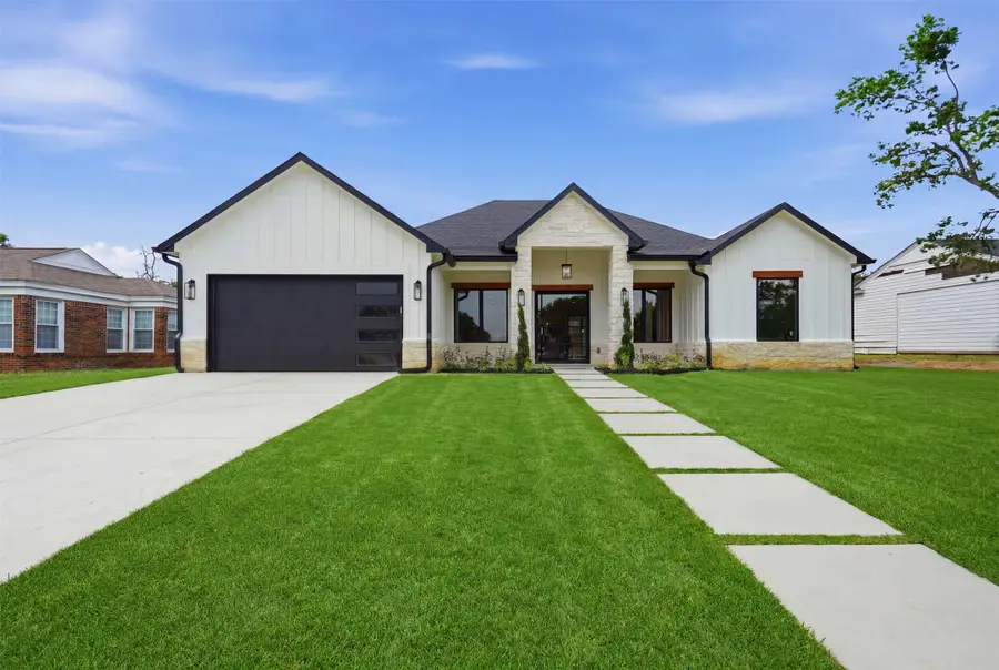 6404 Camp Bowie Boulevard, Fort Worth, TX 76116 - #2
