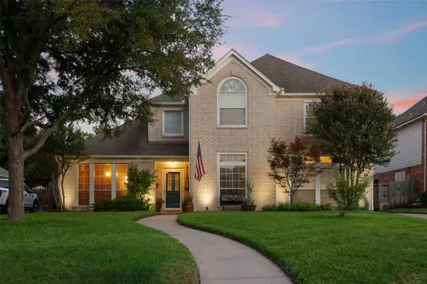 1806 Rolling Bend Drive, Keller, TX 76248