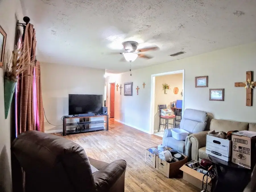 1901 Chico Highway, Bridgeport, TX 76426 - #2
