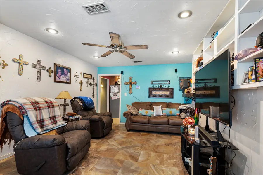 1600 County Road 334, Gouldbusk, TX 76845 - #3