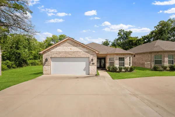 901 E Jefferson Street, Van Alstyne, TX 75495