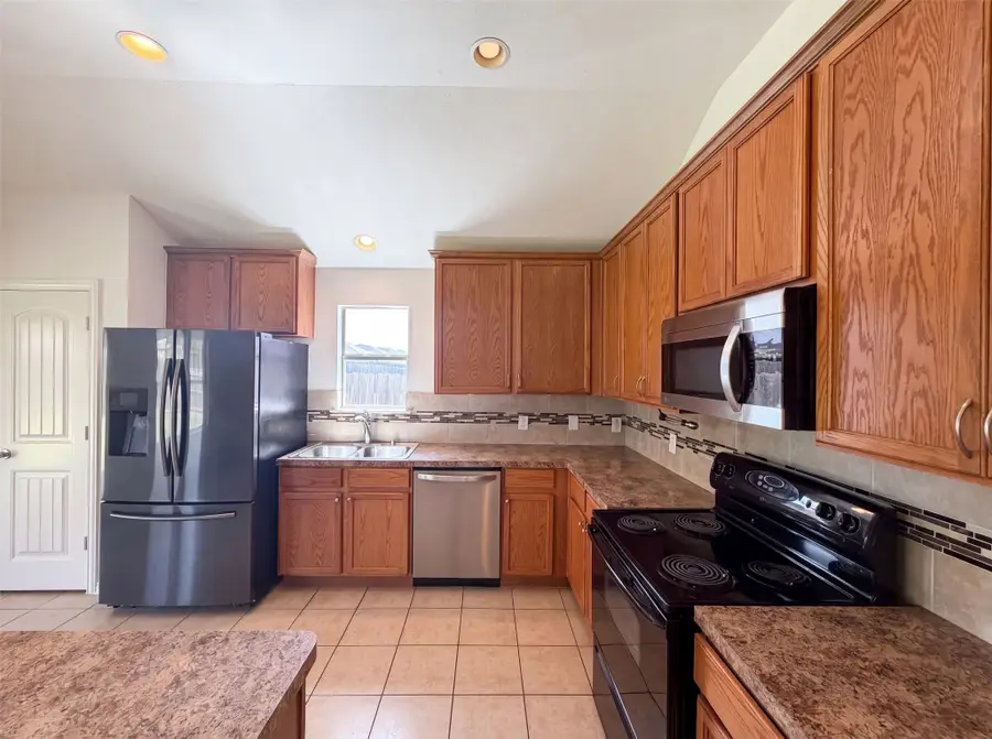 143 Pintail Lane, Sanger, TX 76266 - #2