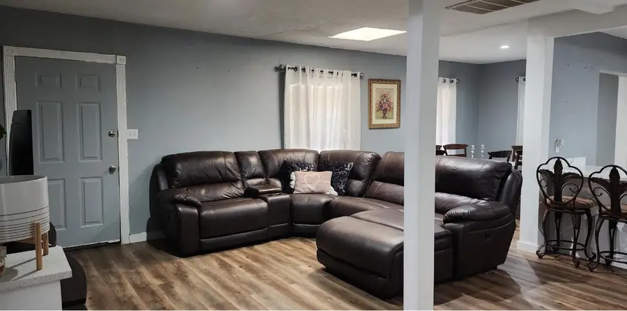 318 Macarthur Boulevard, Grand Prairie, TX 75050 - #2