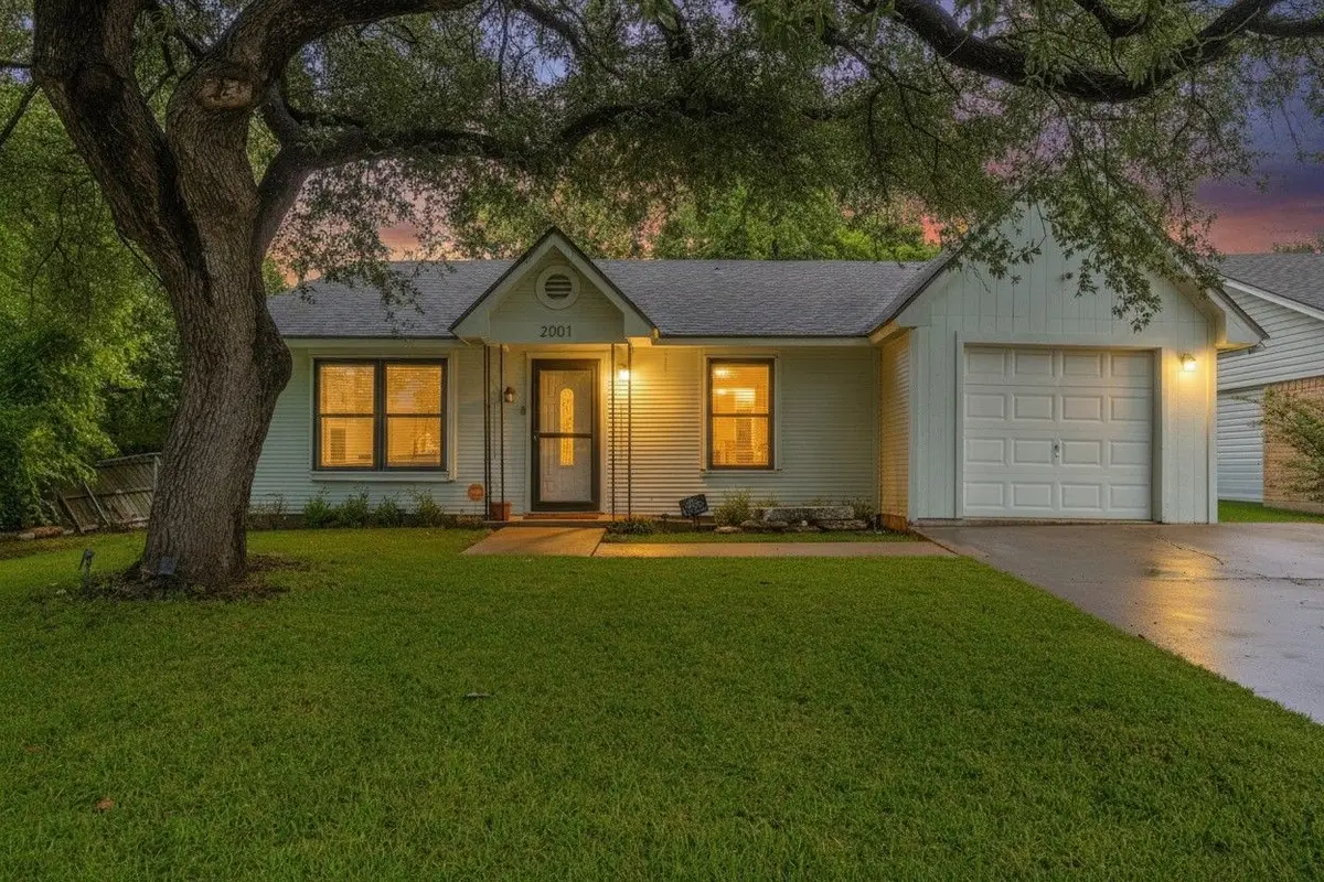 2001 Century Drive, Waco, TX 76712 - #1
