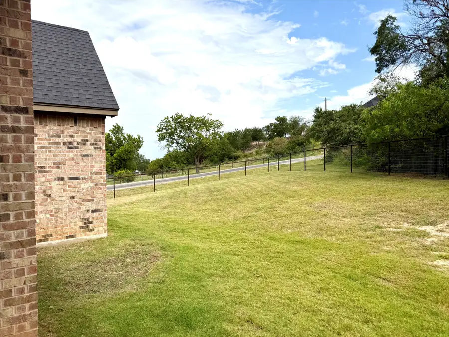 1025 Tex Lane, Springtown, TX 76082 - #3