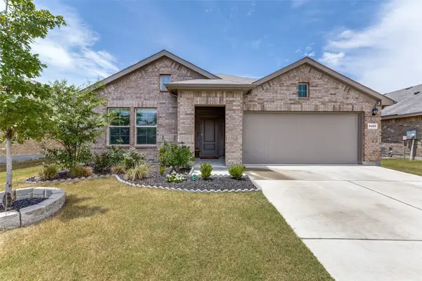 9465 Doverglen Drive, Fort Worth, TX 76131