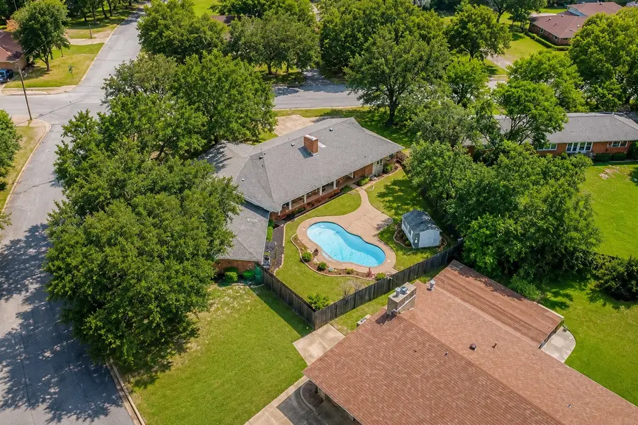 4601 Holiday Lane E, North Richland Hills, TX 76180 - #3