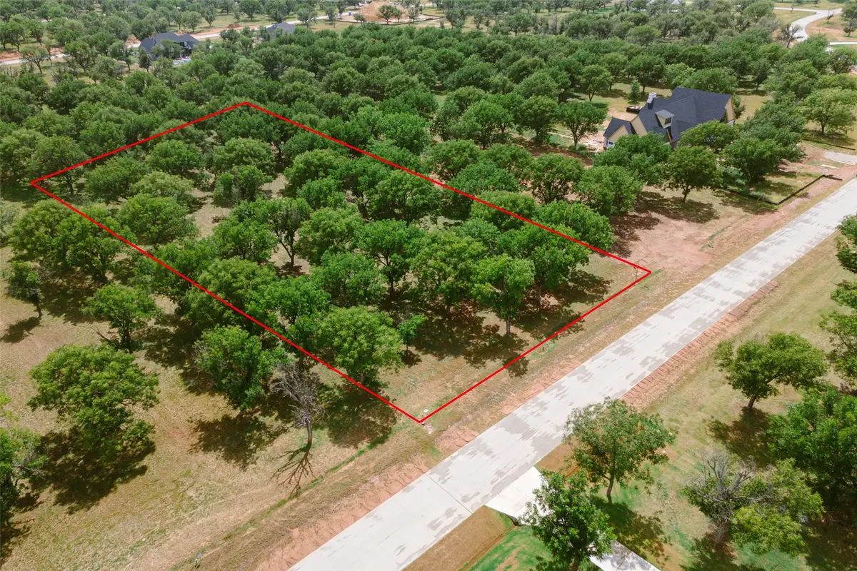 2161 E Landings N, Granbury, TX 76049 - #1