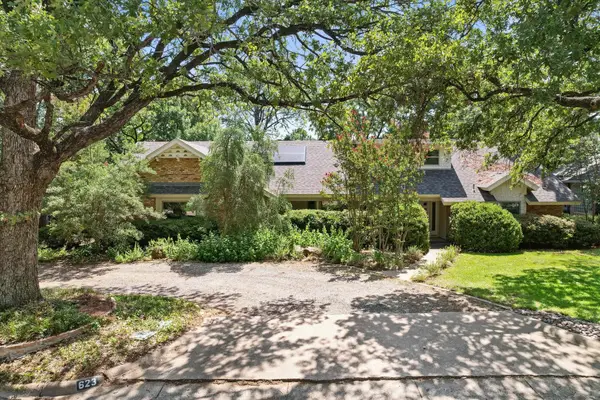 623 N Bowen Road, Arlington, TX 76012
