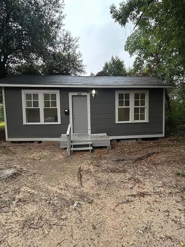 1421 Clover Street, Shreveport, LA 71108