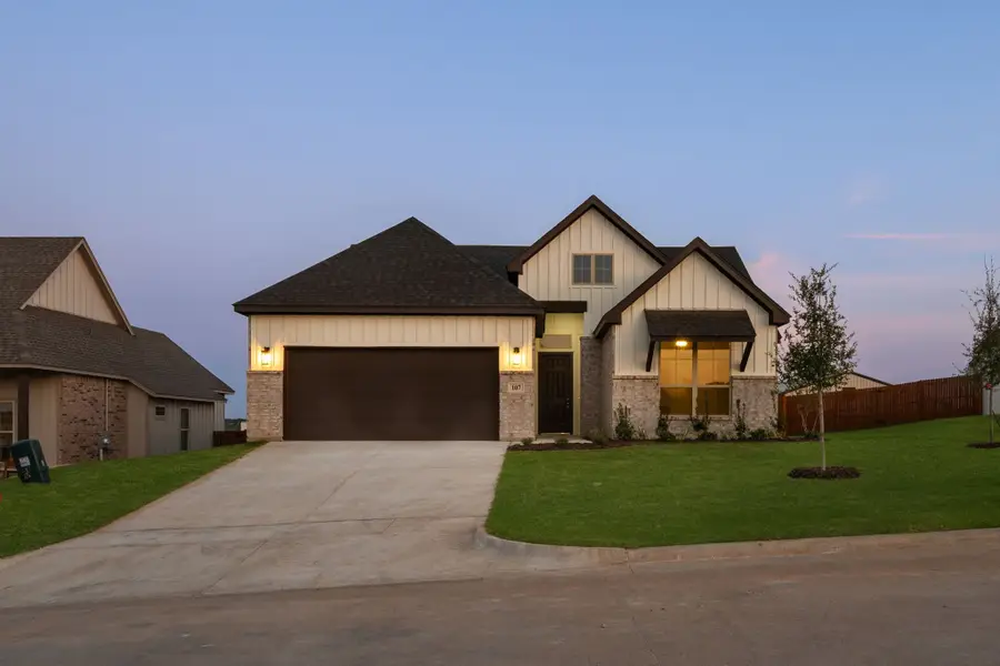 107 Hall Street, Glen Rose, TX 76043 - #3