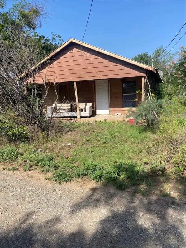 1311 N Blanco Street, Coleman, TX 76834