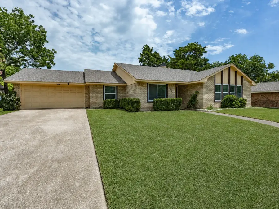1327 Big Stone Gap Road, Duncanville, TX 75137 - #2