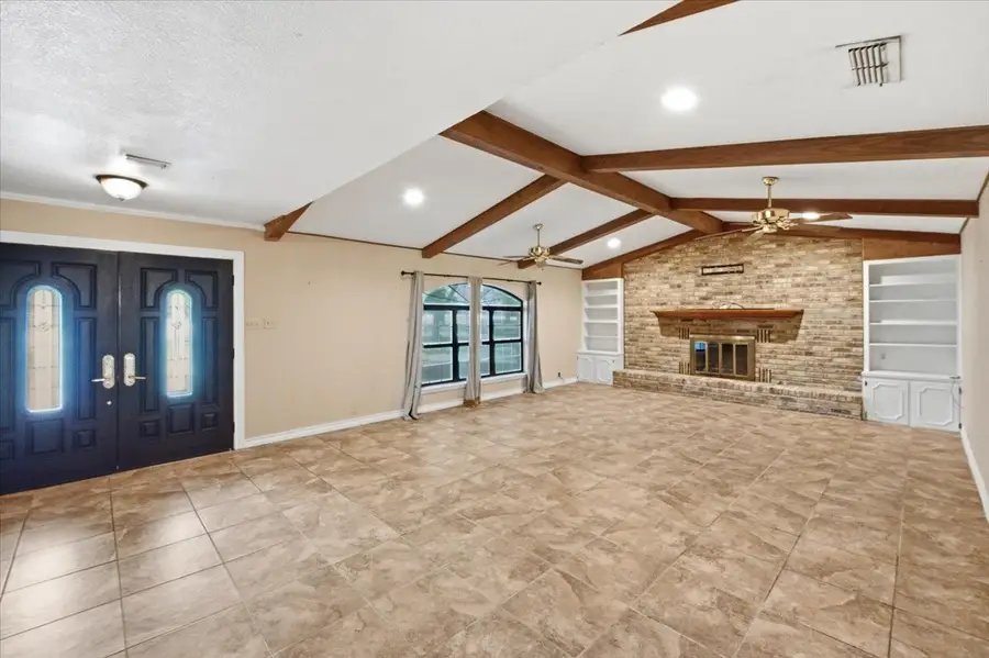 612 W Highland Street, West, TX 76691 - #3