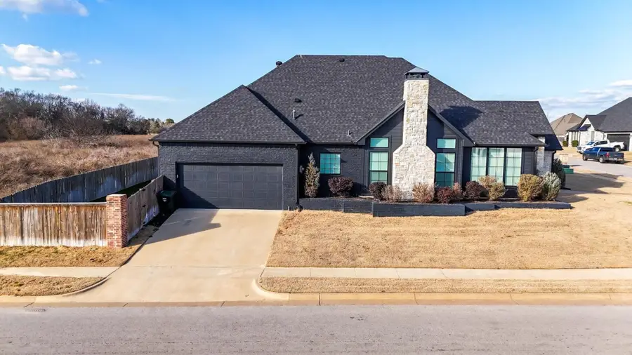3157 Salado Creek Drive, Tyler, TX 75703 - #3