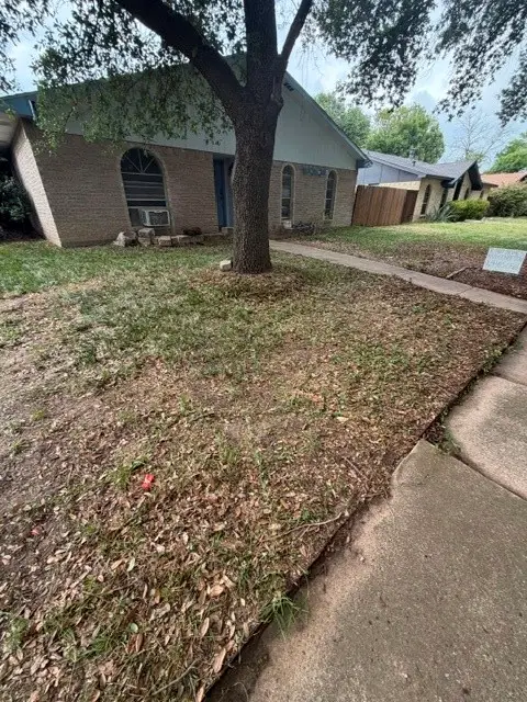 2805 Pinewood Drive, Garland, TX 75044