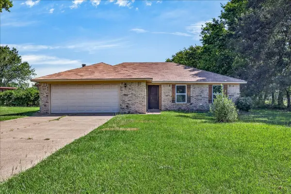 371 Vz County Road 3601, Edgewood, TX 75117
