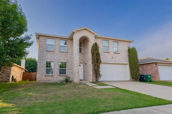 5718 Green Ivy Road, Denton, TX 76210