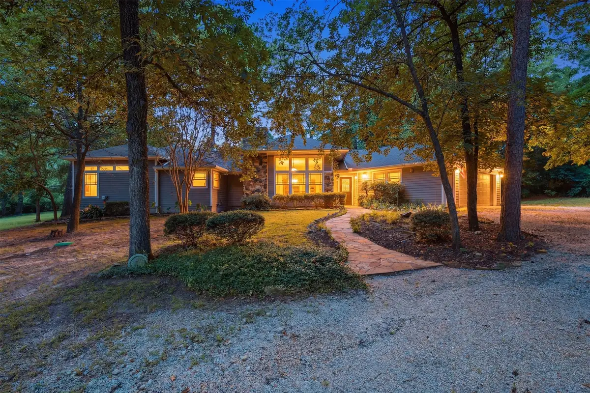 565 W El Dorado Drive, Scroggins, TX 75480 - #1