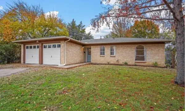 548 NW Newton Drive, Burleson, TX 76028