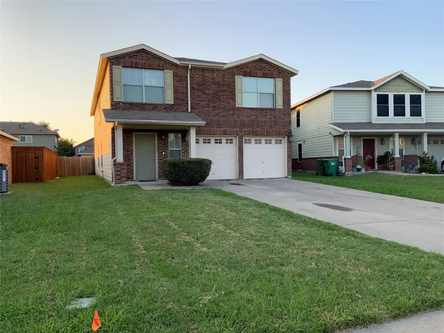 305 Daisy Lane, Wilmer, TX 75172 - #2