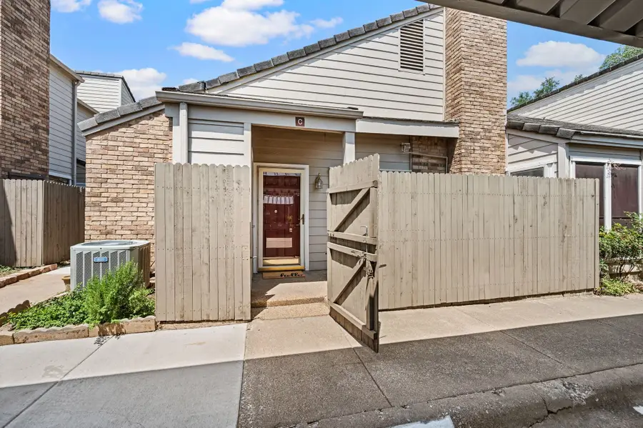 2320 Torrington Drive #C, Arlington, TX 76012 - #2