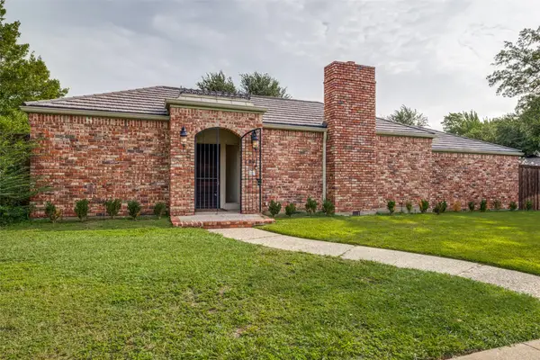 7211 Lavendale Circle, Dallas, TX 75230