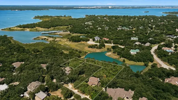 2930 Peninsula Drive, Grapevine, TX 76051