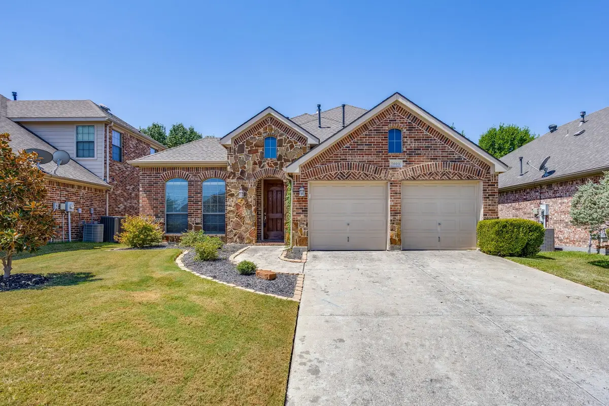 7023 Beacon Drive, Grand Prairie, TX 75054 - #1