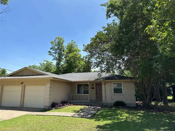 922 Downing Street, Forney, TX 75126