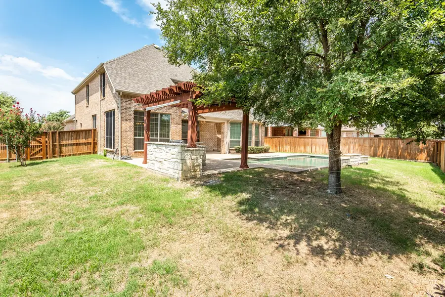 900 Fannin Drive, Lantana, TX 76226 - #3