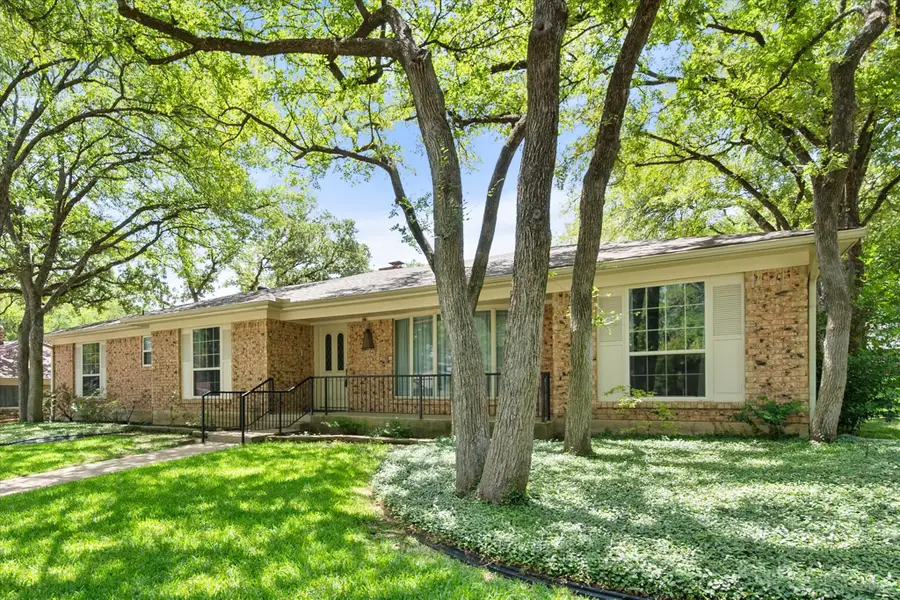 1104 Arlena Drive, Arlington, TX 76012 - #2