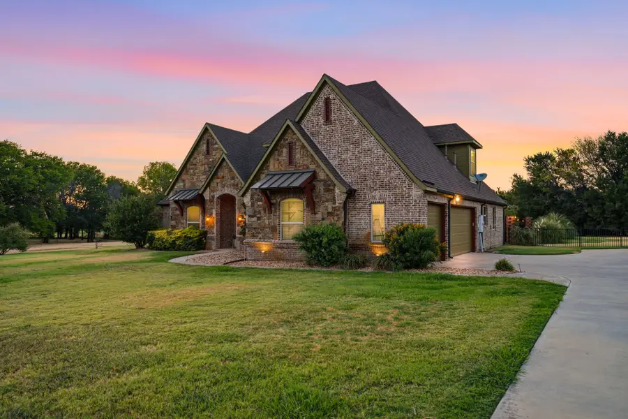 110 Aurora Lights Trail, Aurora, TX 76078 - #2