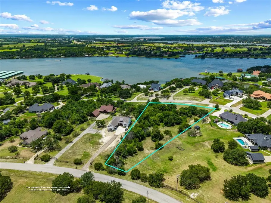 1915 W Emerald Bend Court, Granbury, TX 76049 - #3