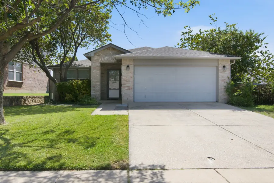 16536 Jasmine Springs Drive, Justin Roanoke, TX 76247 - #2