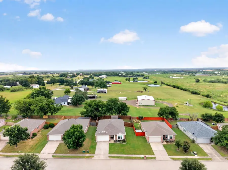 1218 Feather Crest Drive, Krum, TX 76249 - #2