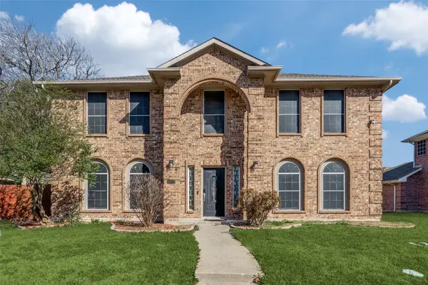6814 Silver Lake Drive, Rowlett, TX 75089