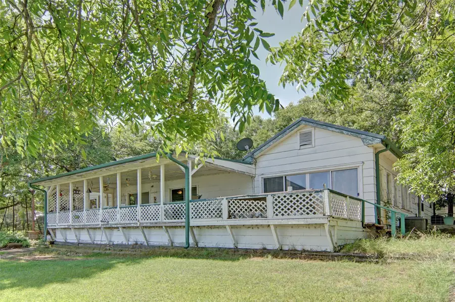 151 Rock Creek Loop, Possum Kingdom Lake, TX 76449 - #3
